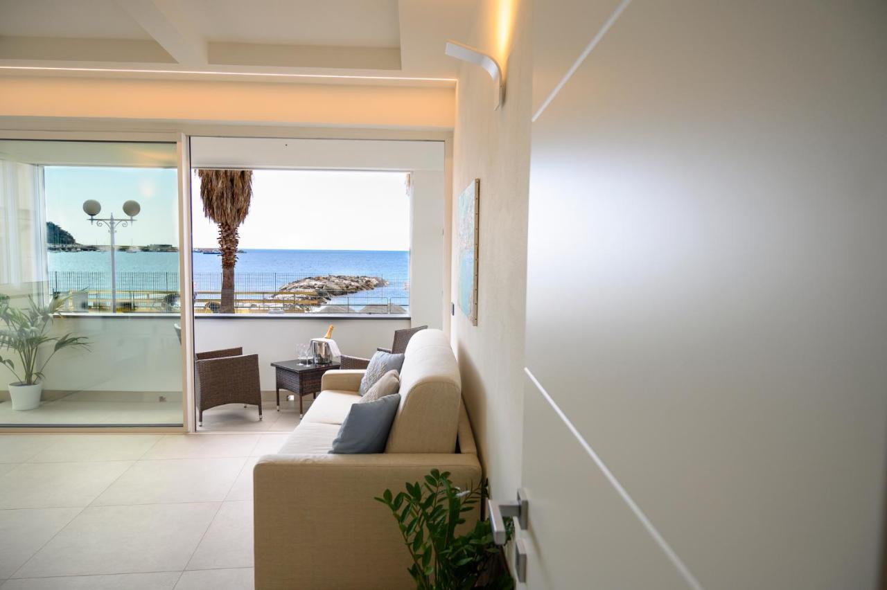 Апартаменти Vistamare Luxury Retreat Сестрі-Леванте Екстер'єр фото